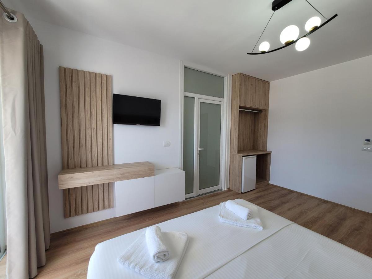 Sunlight Apartments Gjordeni Ksamil Exterior photo
