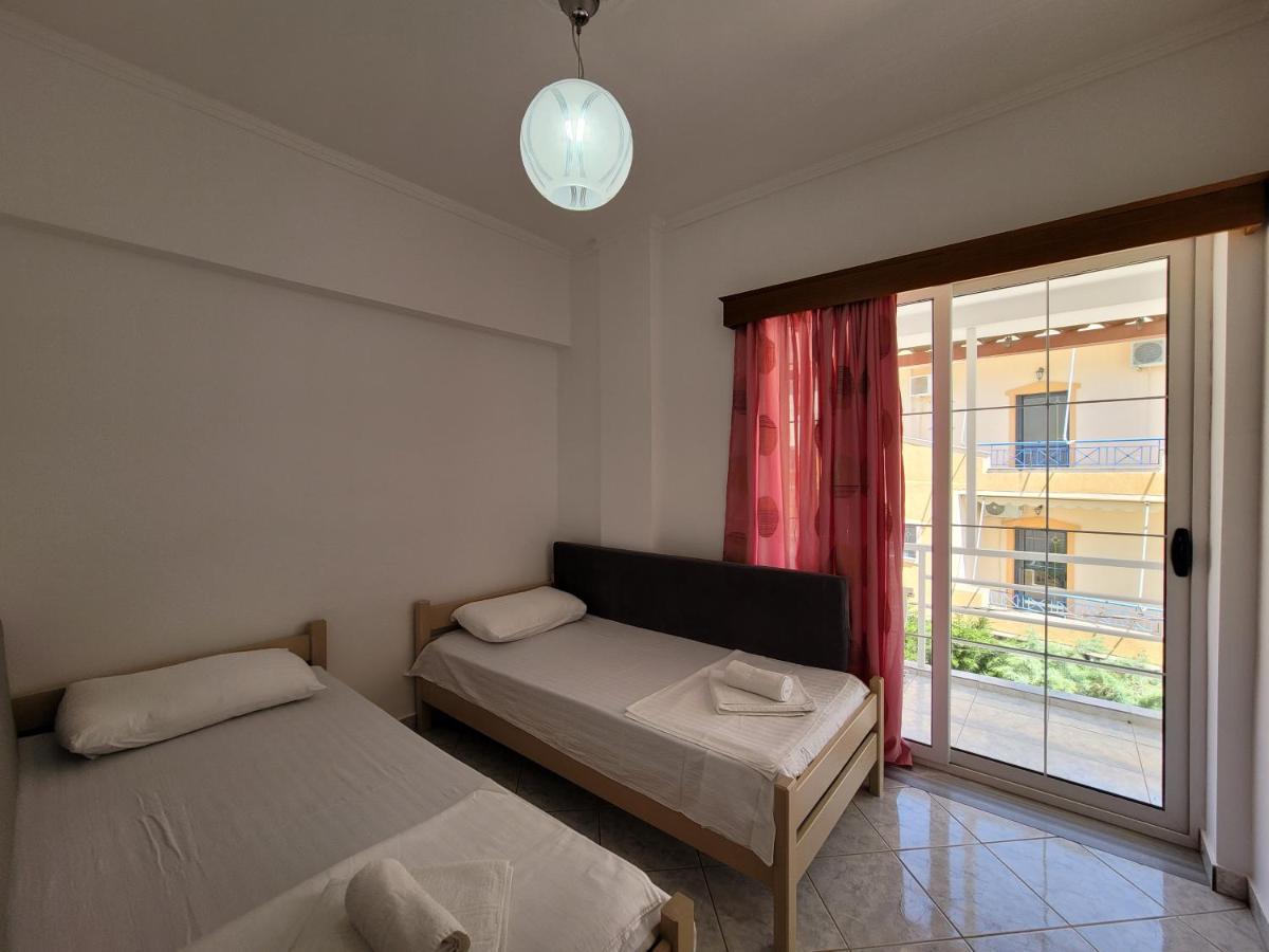 Sunlight Apartments Gjordeni Ksamil Exterior photo