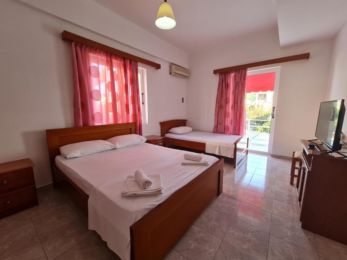Sunlight Apartments Gjordeni Ksamil Exterior photo